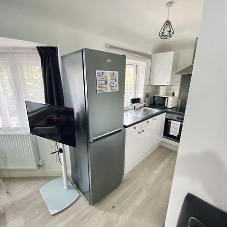 Charming Studio 30Min To Central Londra Exterior foto