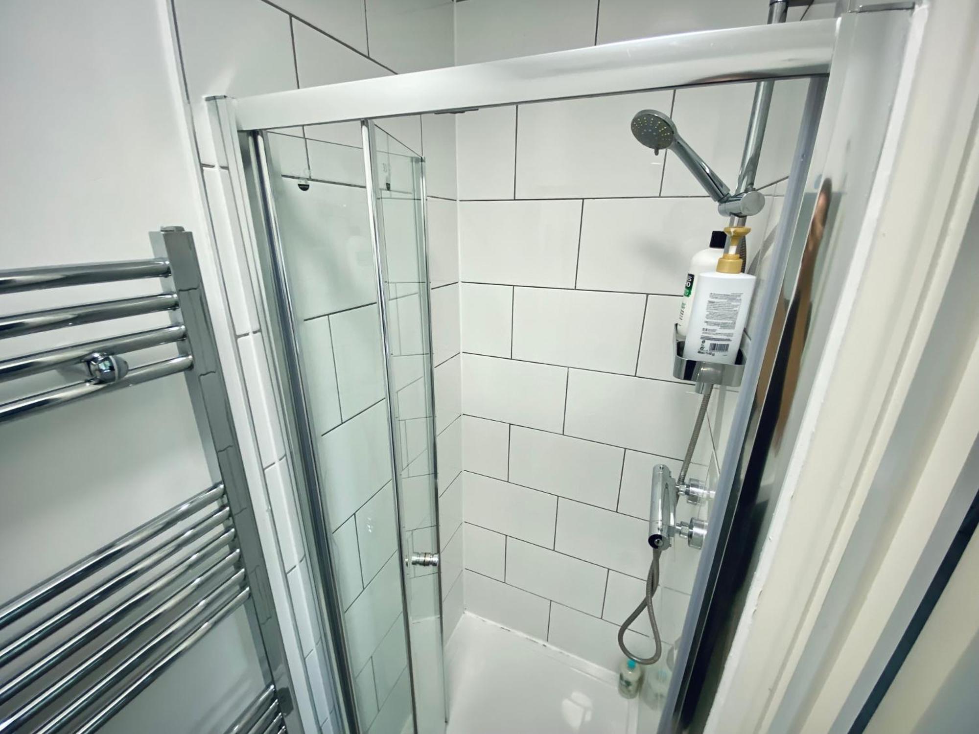Charming Studio 30Min To Central Londra Exterior foto